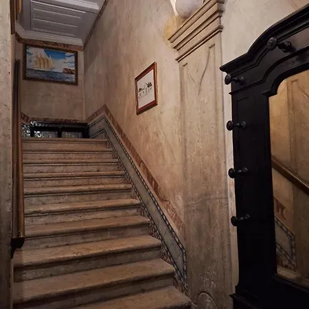 Chiado Apartamento *